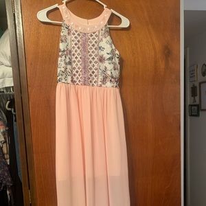 IZ Byer girls size 10 formal/event wear dress